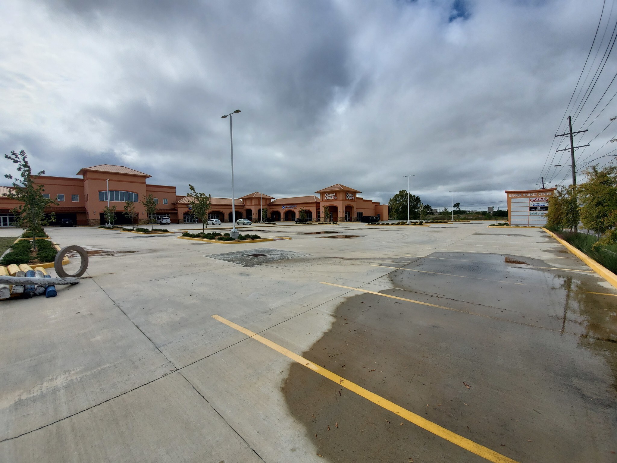 2321 W Esplanade Ave, Kenner, LA for sale Primary Photo- Image 1 of 1