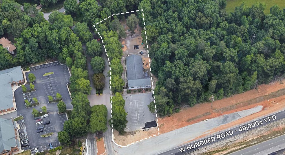 120 W Hundred Rd, Chester, VA for sale - Building Photo - Image 1 of 4
