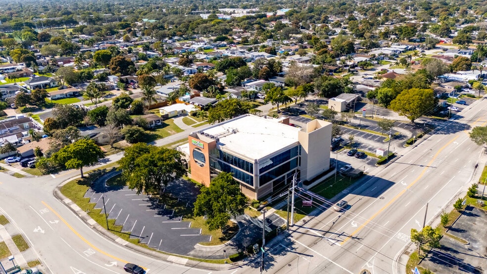 6600 W Taft St, Hollywood, FL for lease - Aerial - Image 2 of 20