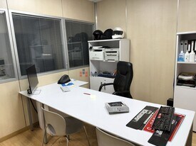 Zona Centre - Warehouse