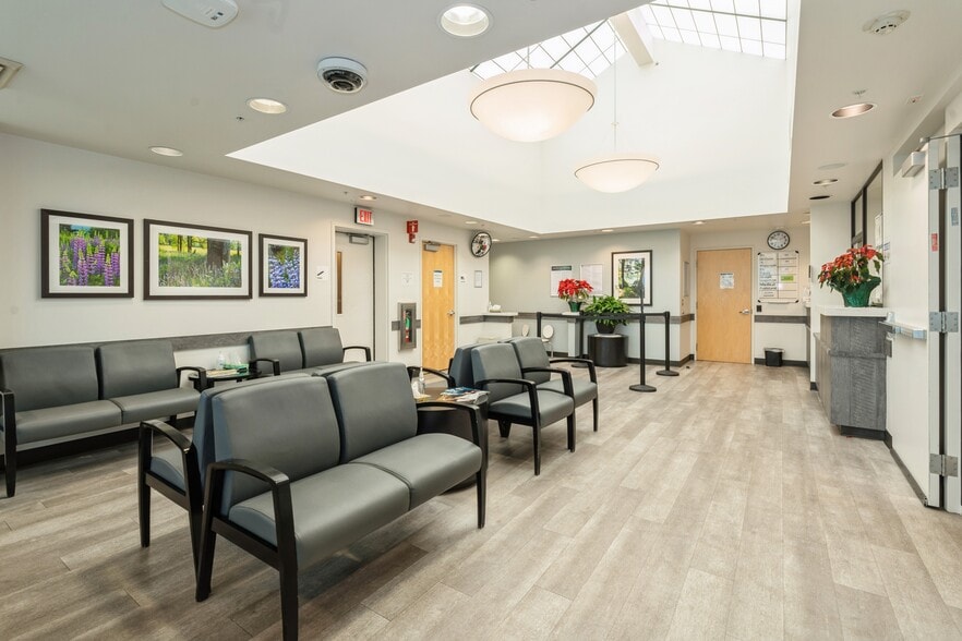 417 SE 164th Ave, Vancouver, WA for sale - Building Photo - Image 2 of 27