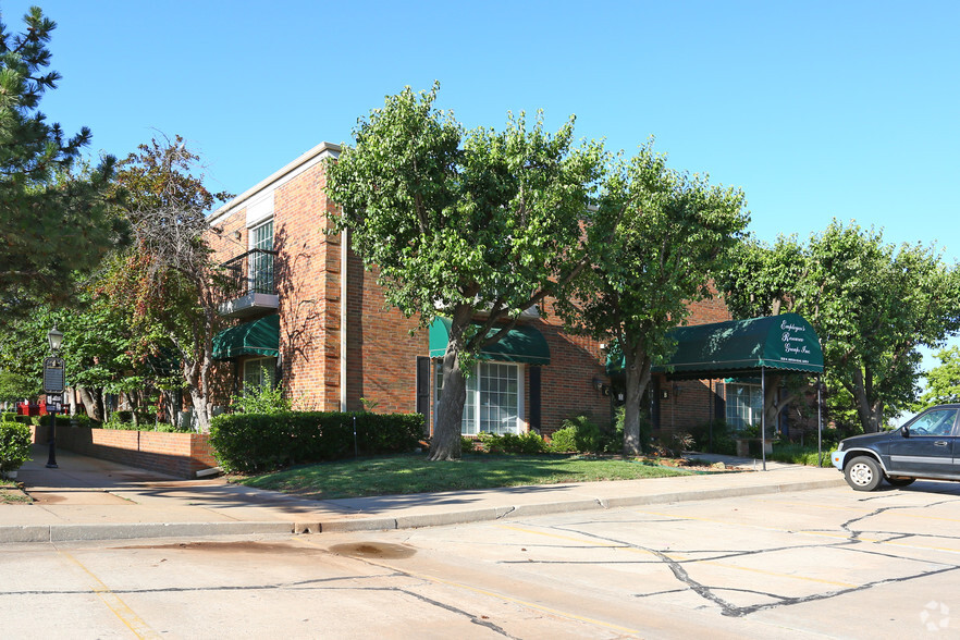 3120 W Britton Rd, Oklahoma City, OK for lease - Primary Photo - Image 1 of 8