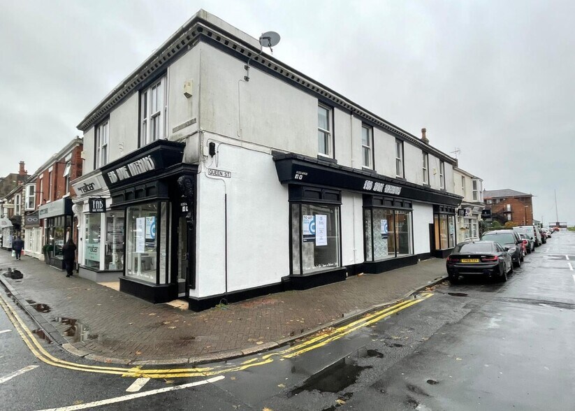 14 Market Sq, Lytham St Annes for sale - Primary Photo - Image 1 of 1