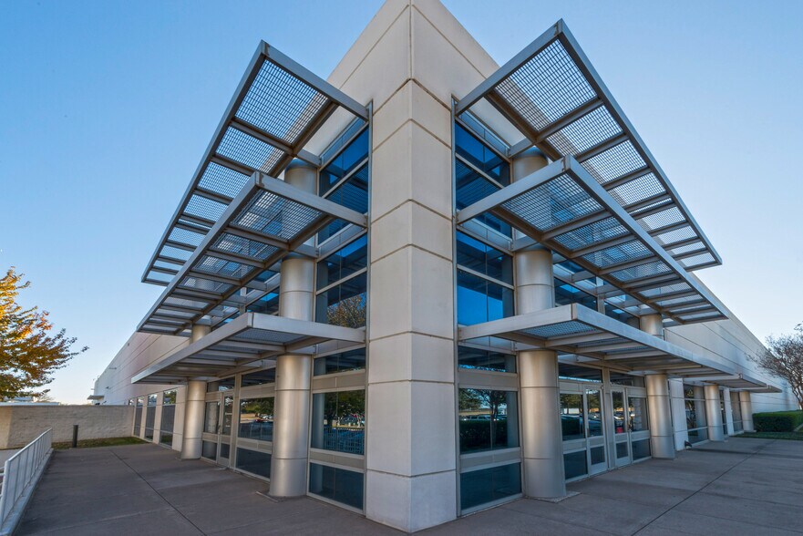 4600 Alliance Gateway Fwy, Fort Worth, TX 76177