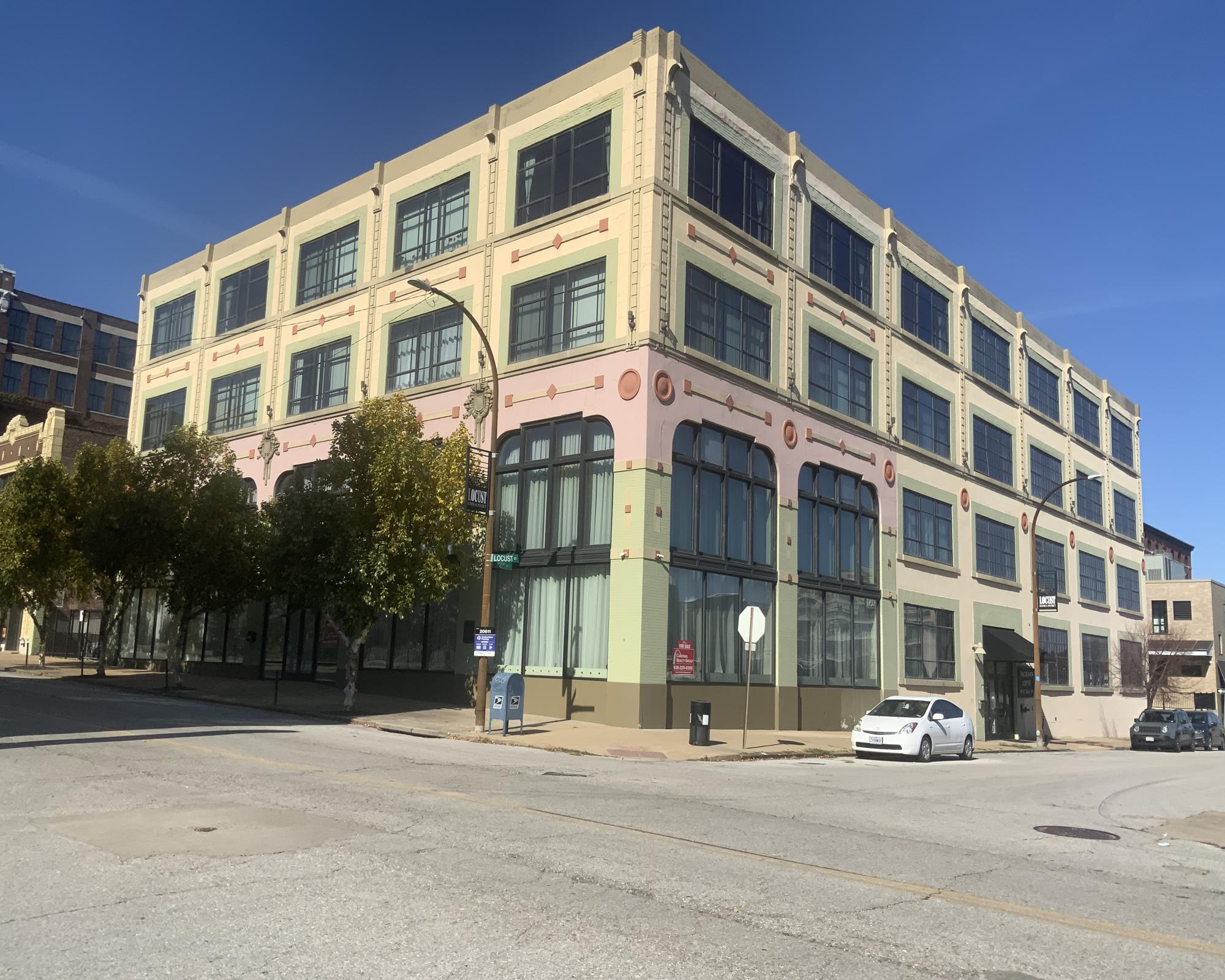 2201 Locust St, Saint Louis, MO for sale Building Photo- Image 1 of 23