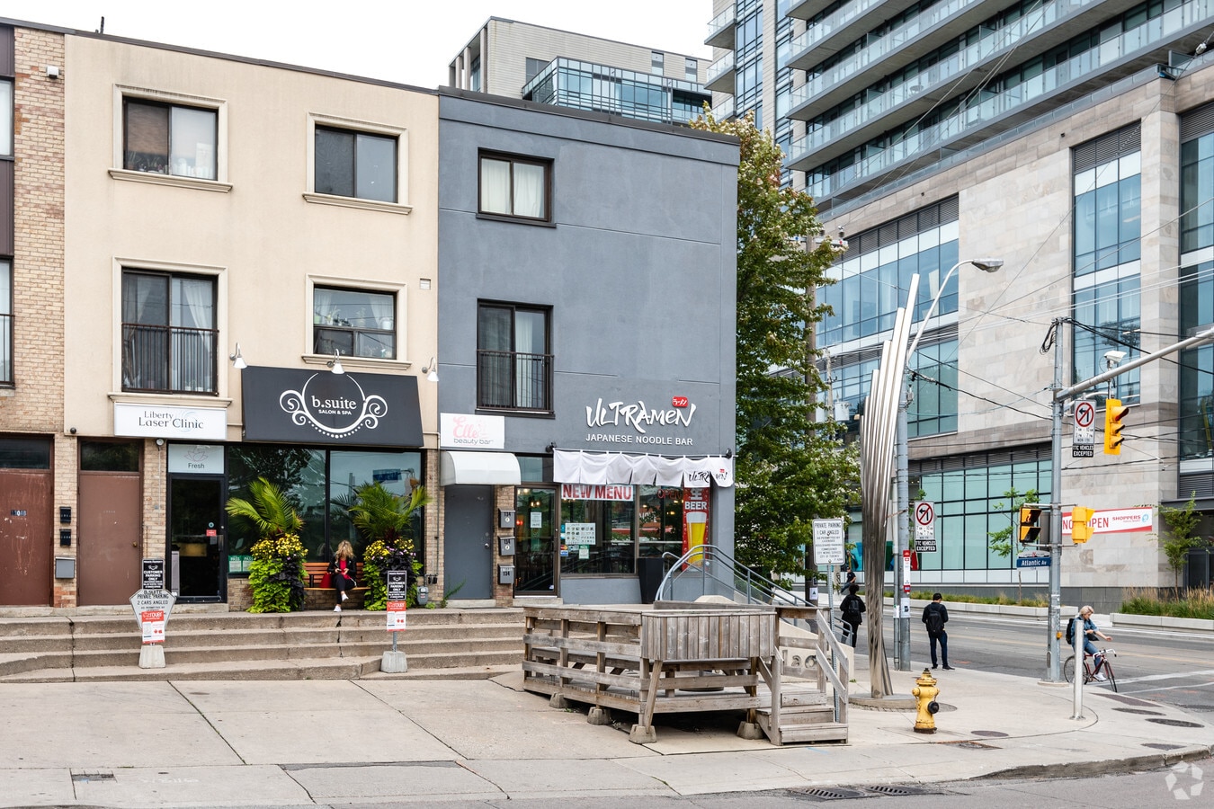 134 Atlantic Ave, Toronto, ON M6K 1X9