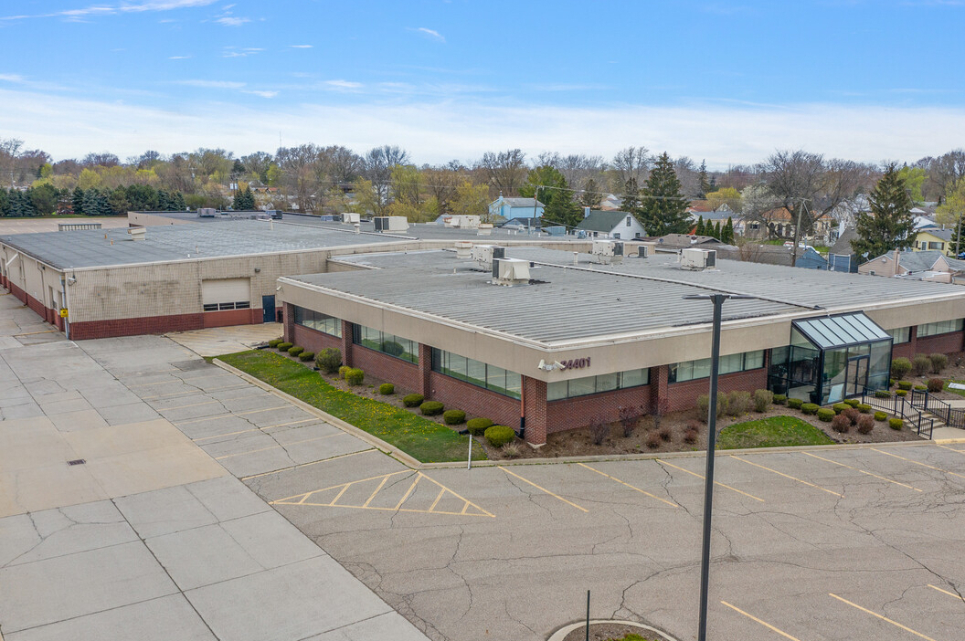 34401 S Gratiot Ave, Clinton Township, MI for sale Building Photo- Image 1 of 1