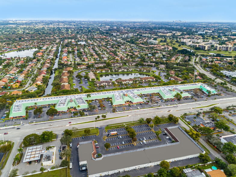 4412-4678 N University Dr, Lauderhill, FL for lease - Aerial - Image 3 of 10