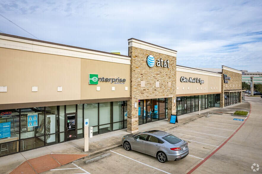 20400 Southwest Fwy, Richmond, TX for lease - Building Photo - Image 3 of 5