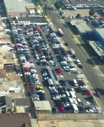 8911 Bellanca Ave, Los Angeles, CA for lease - Primary Photo - Image 2 of 2