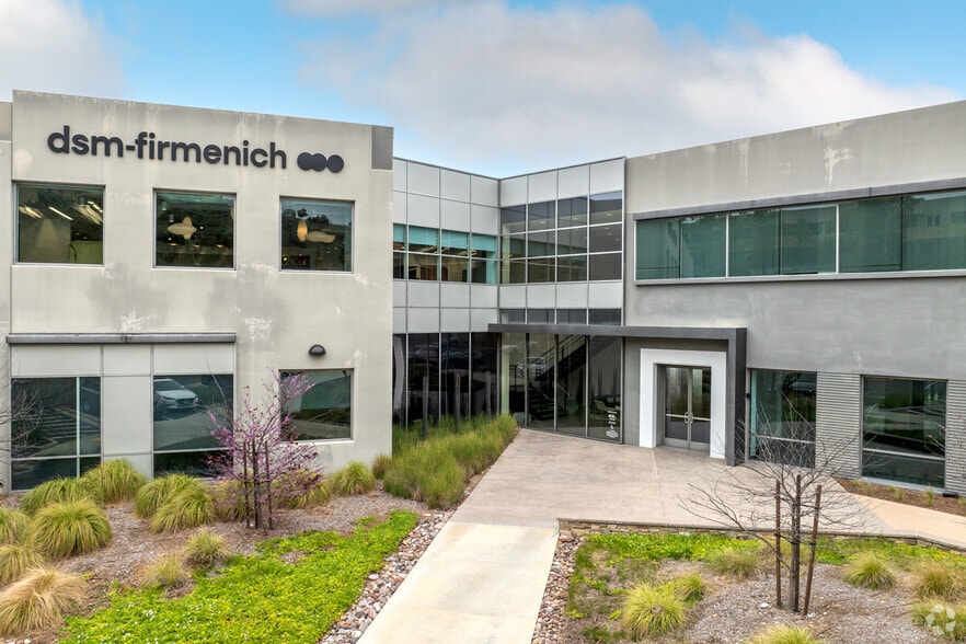 10636 Scripps Summit Ct, San Diego, CA for lease - Building Photo - Image 2 of 9