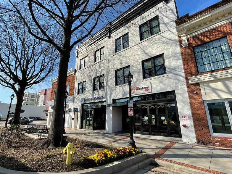 656-658 S Main St, Greenville, SC for sale - Building Photo - Image 1 of 1