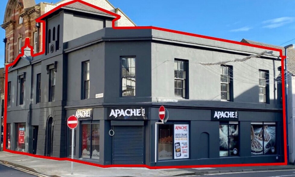 13 Main St, Larne, BT40 1JQ