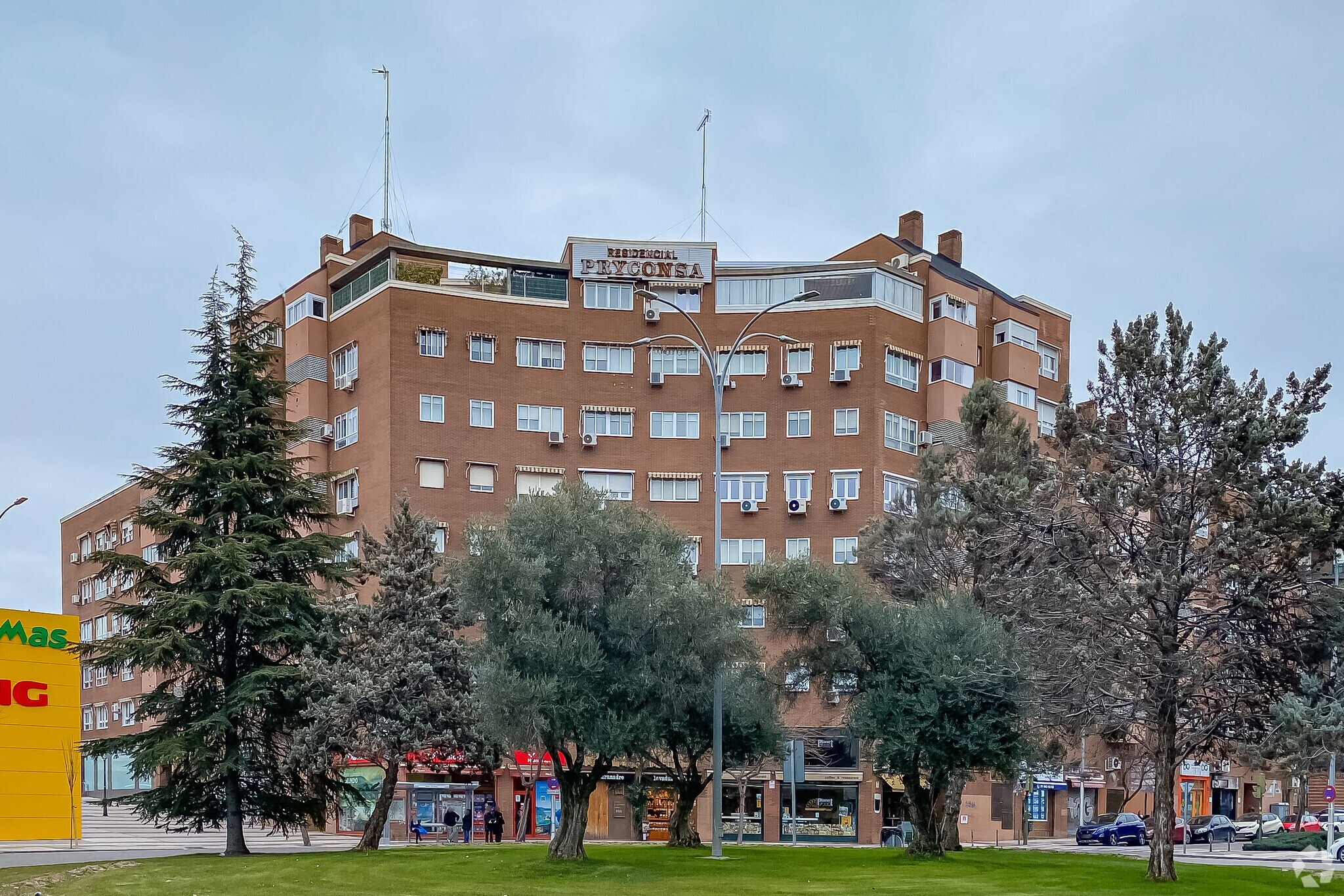 Multifamily in Alcorcón, Madrid for sale Building Photo- Image 1 of 1