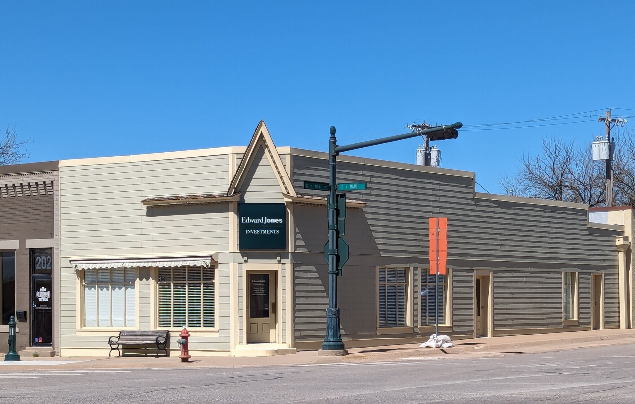 200 W Main St, Mulvane, KS for sale Building Photo- Image 1 of 1