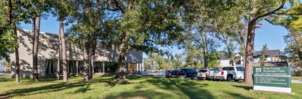 3701-3749 Yale St, Houston, TX for lease Building Photo- Image 1 of 3