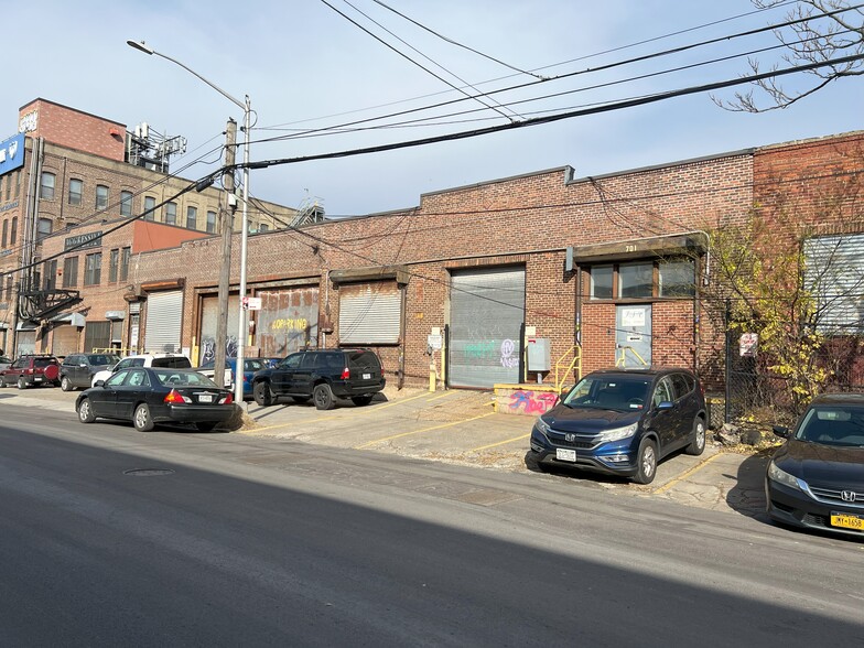 703 132nd st, Bronx, NY for lease - Building Photo - Image 2 of 6