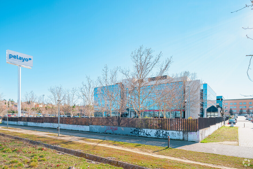 Avenida de Bruselas, 6, Alcobendas, Madrid for lease - Building Photo - Image 3 of 3