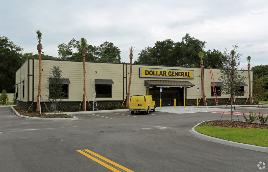 3806 Ocoee Apopka Rd, Apopka, FL for sale - Building Photo - Image 2 of 5