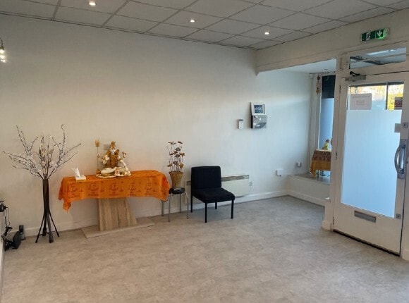 857 Honeypot Ln, Stanmore for lease Interior Photo- Image 1 of 1