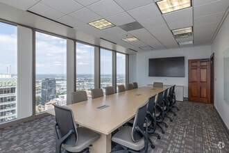 425 W Capitol Ave, Little Rock, AR for lease Interior Photo- Image 1 of 2