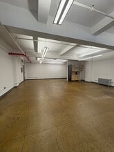 330 W 38th St, New York, NY for lease Interior Photo- Image 1 of 2