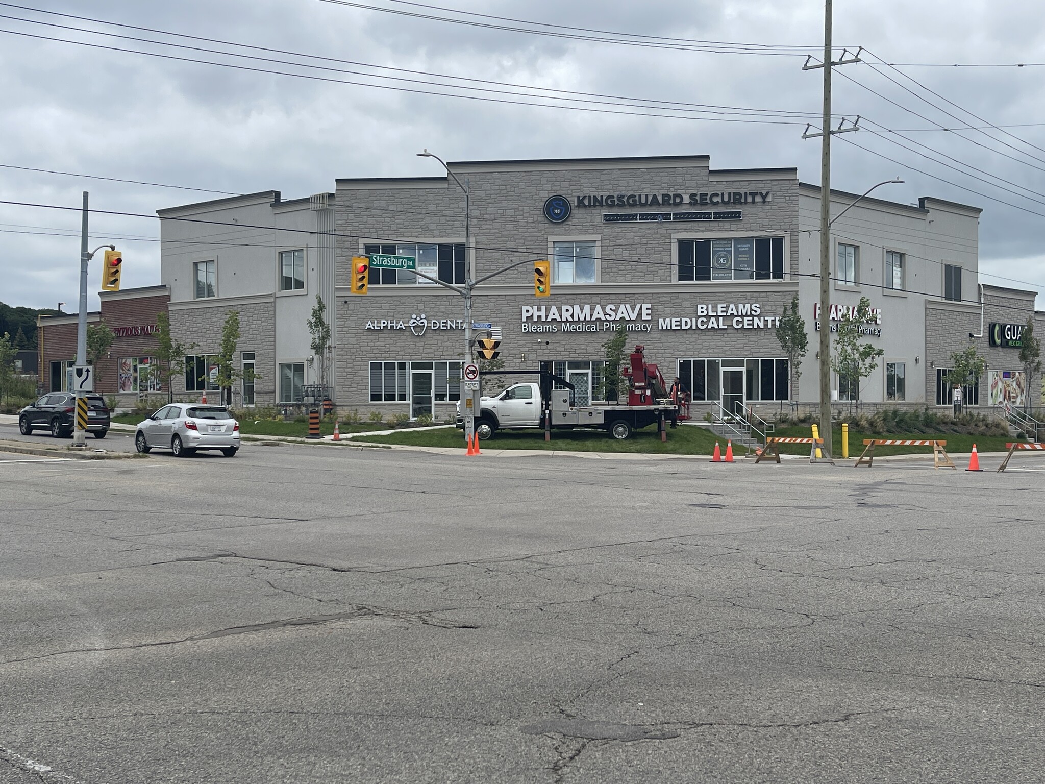 1241 Strasburg Rd, Kitchener, ON for sale Building Photo- Image 1 of 25