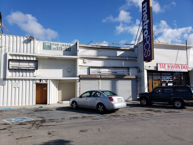 15520-15530 Crenshaw Blvd, Gardena, CA for lease - Building Photo - Image 2 of 8