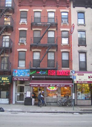 527 Ninth Ave, New York, NY for lease Primary Photo- Image 1 of 6