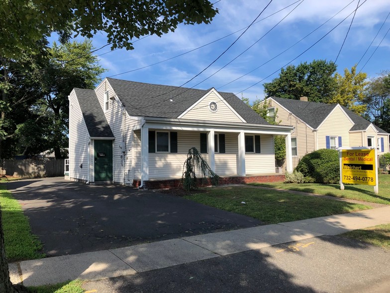 1906 Park Ave, South Plainfield, NJ for sale - Building Photo - Image 1 of 1