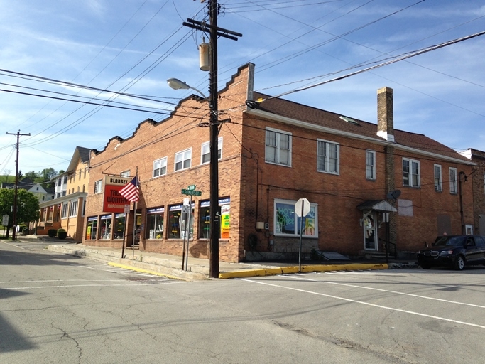 101 W Main St, Stoystown, PA for sale - Primary Photo - Image 1 of 1