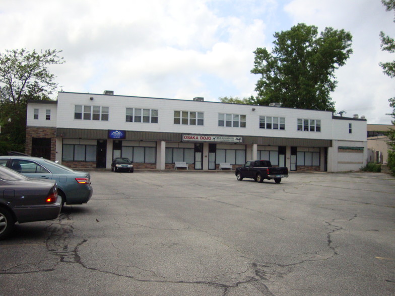 1408 Atwood Ave, Johnston, RI for sale - Building Photo - Image 1 of 1