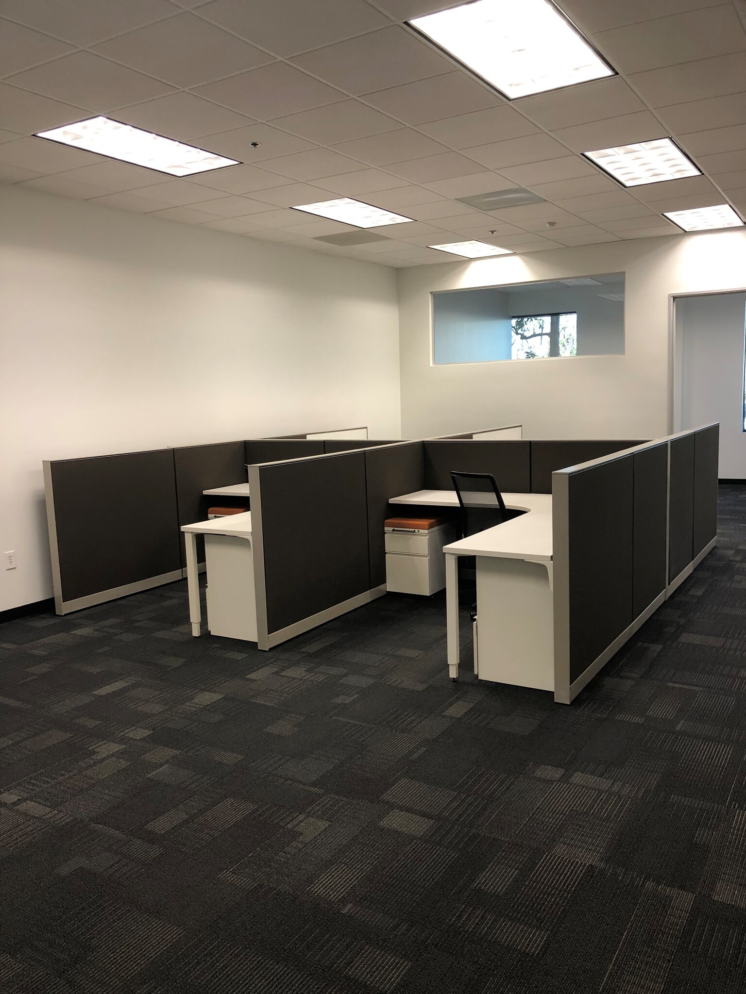 2552 Walnut Ave, Tustin, CA for lease Interior Photo- Image 1 of 5