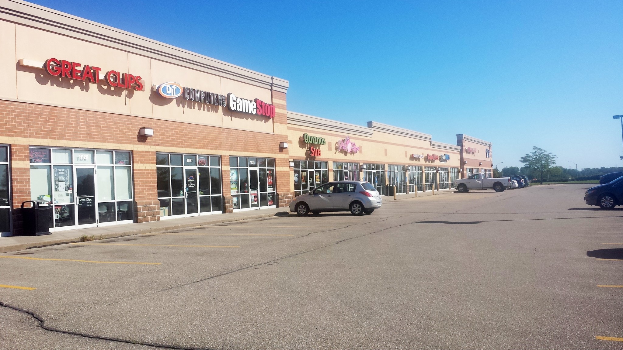 1110111148 Plum Dr, Urbandale, IA 50322 Retail for Lease