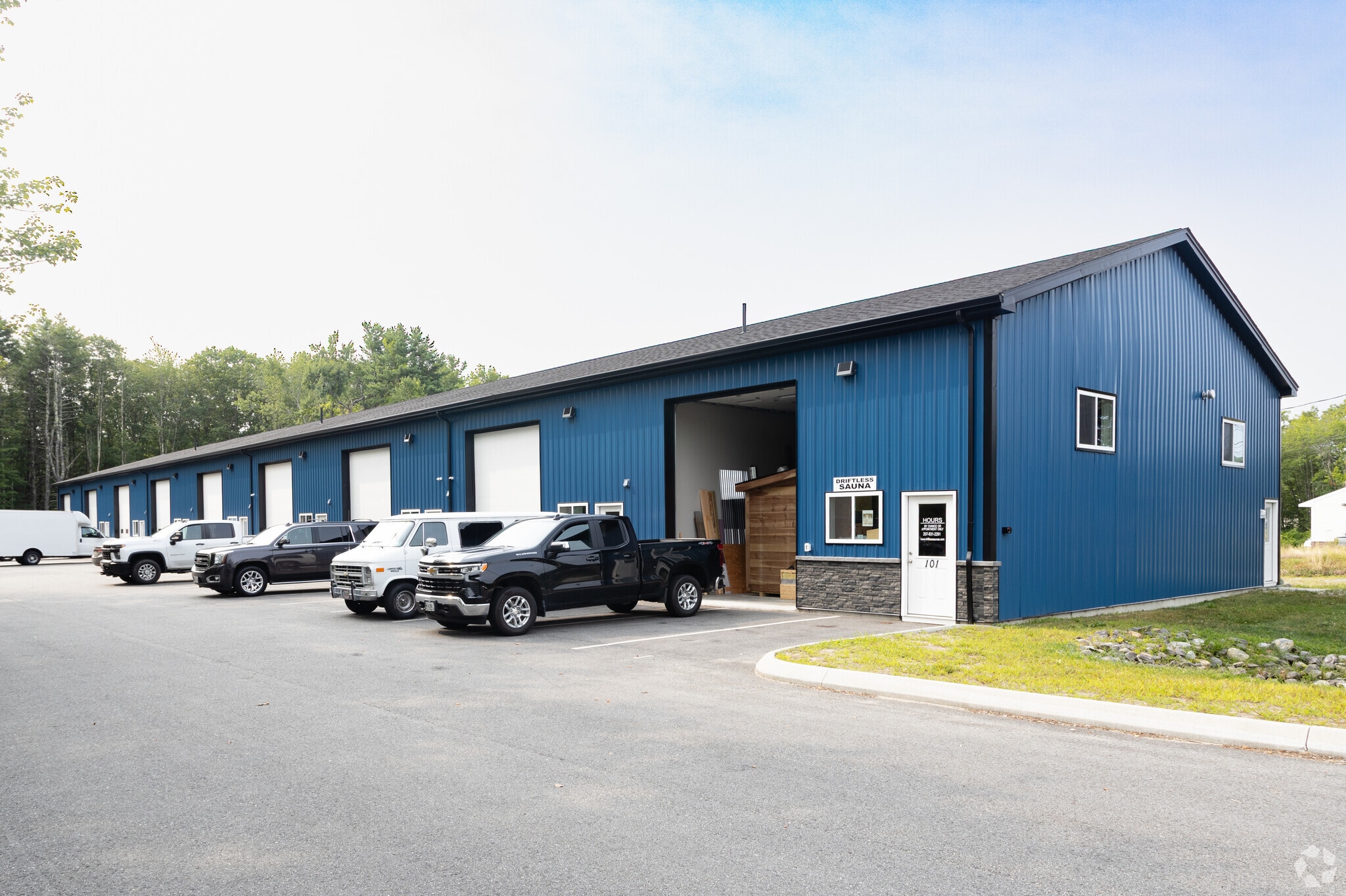 873 Portland Rd, Saco, ME for lease Primary Photo- Image 1 of 3