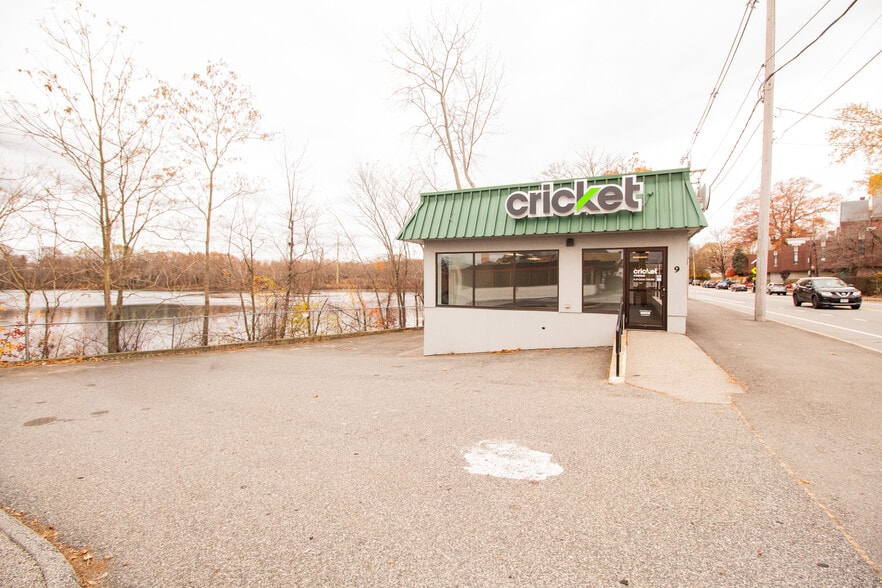 9 Stafford St, Worcester, MA for sale - Building Photo - Image 2 of 19