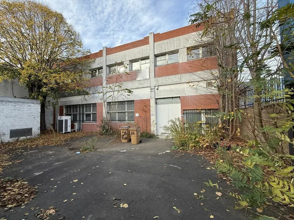 Flex in Aubervilliers for lease Building Photo- Image 1 of 10