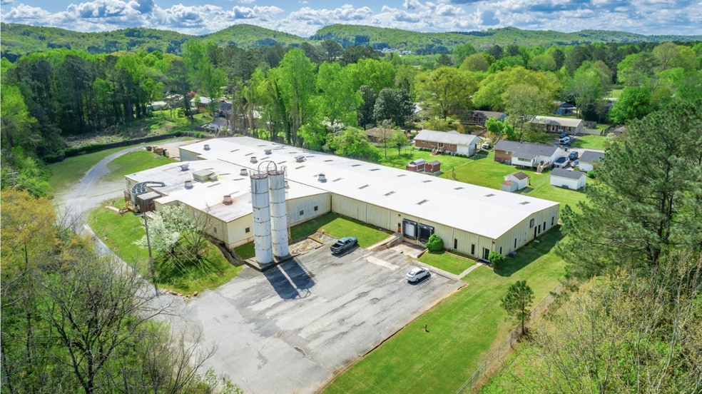 1129 S Chattanooga St, LaFayette, GA for sale - Building Photo - Image 2 of 28