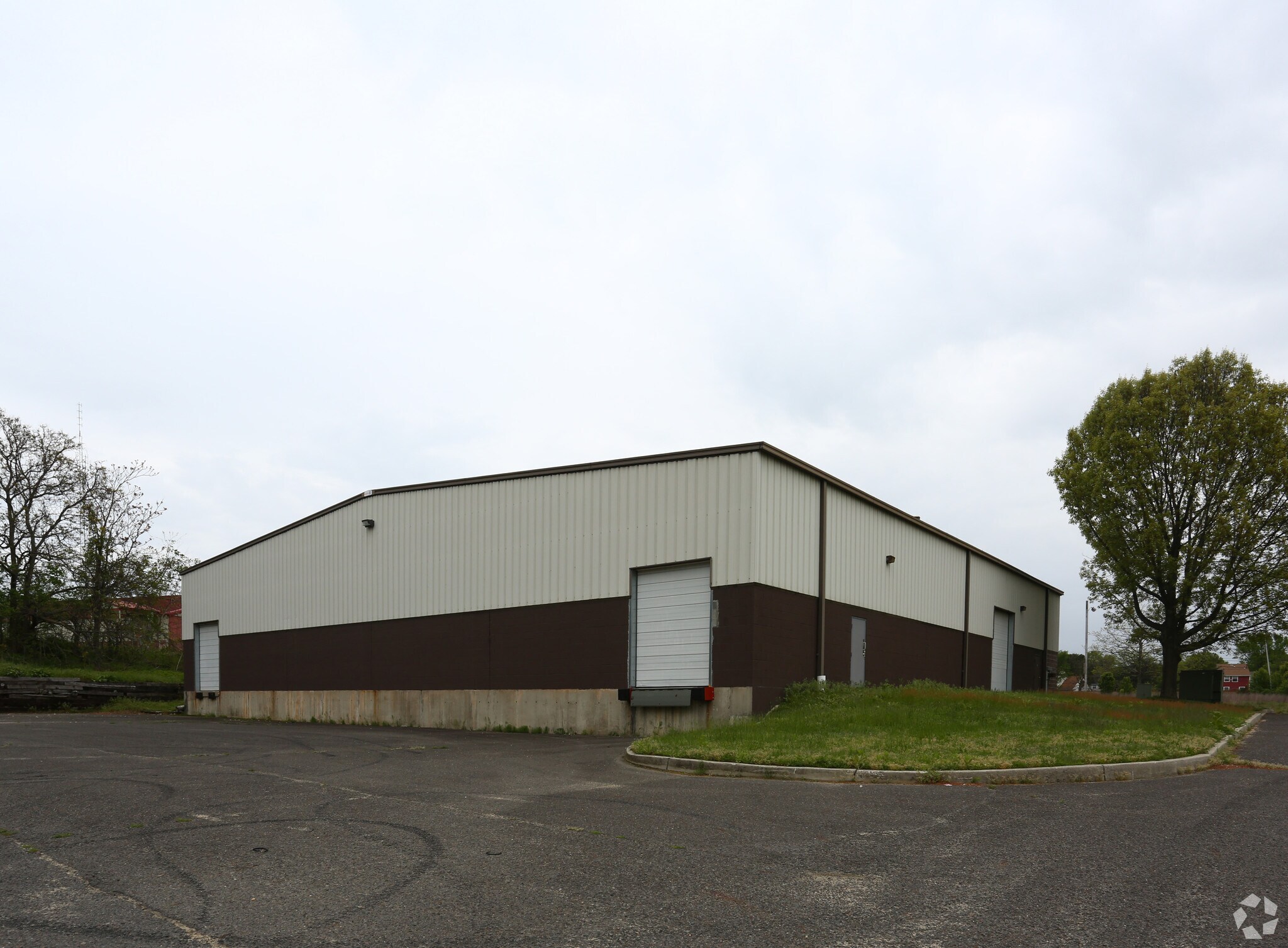 400 W Landing Rd, Blackwood, NJ for sale Primary Photo- Image 1 of 1