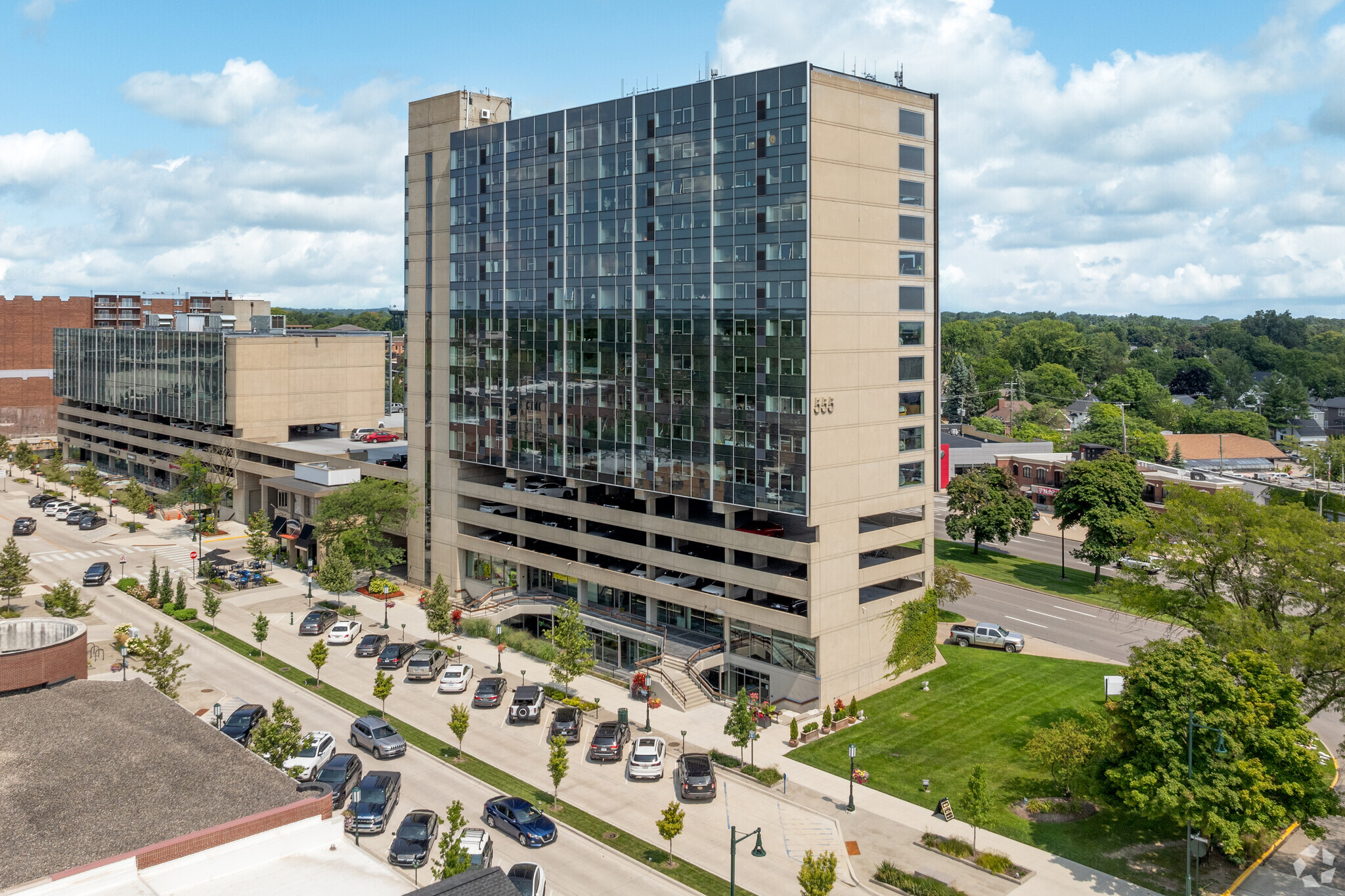 555 S Old Woodward Ave, Birmingham, MI for sale Building Photo- Image 1 of 1