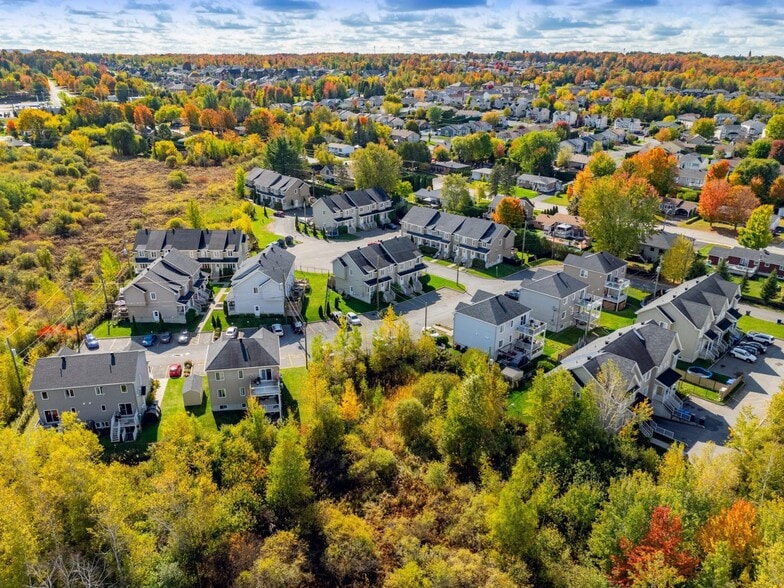 Lemieux Portfolio portfolio of 9 properties for sale on LoopNet.com - Building Photo - Image 1 of 37