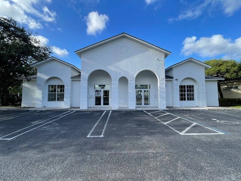 11337 Okeechobee Blvd, Royal Palm Beach, FL 33411
