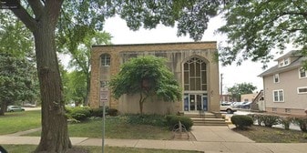 21 N Catherine Ave, La Grange IL - Day Care Center