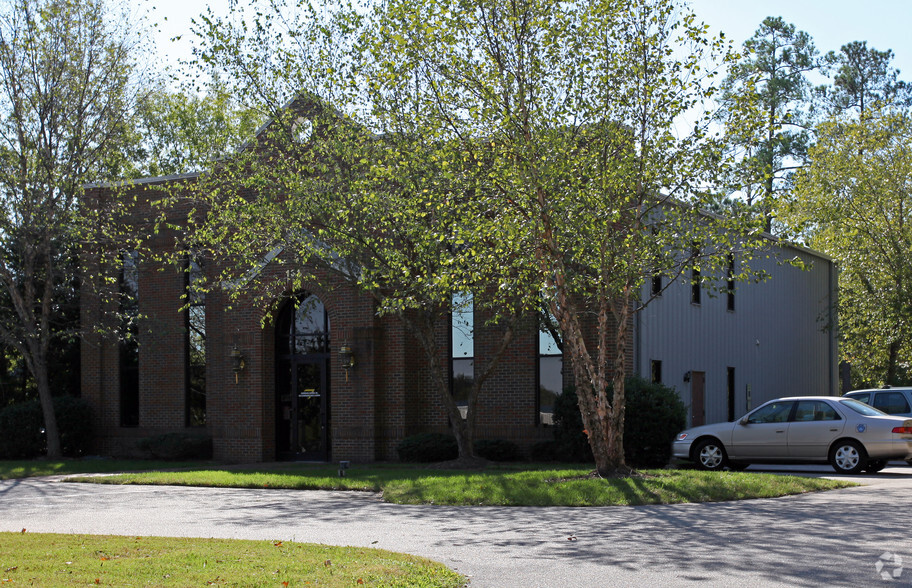 131 International Dr, Morrisville, NC for lease - Primary Photo - Image 1 of 2