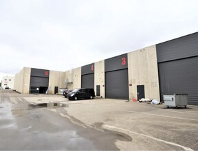 4 Brunker Rd, Chullora for lease Building Photo- Image 1 of 1