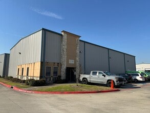 8638 Fairbanks N Houston Rd, Houston, TX for lease Building Photo- Image 2 of 7