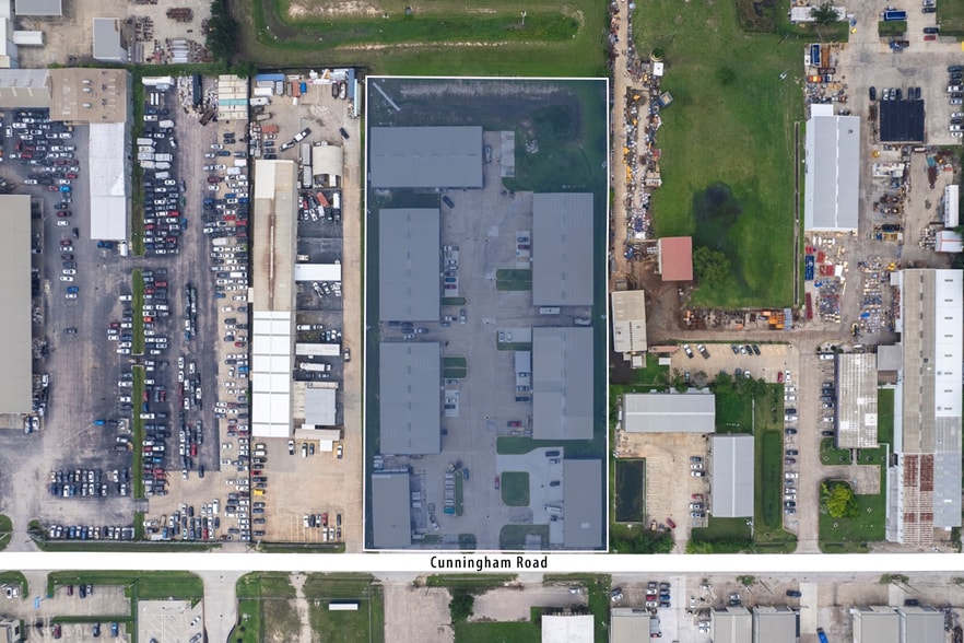 5850 Cunningham Rd, Houston, TX for lease - Building Photo - Image 3 of 7