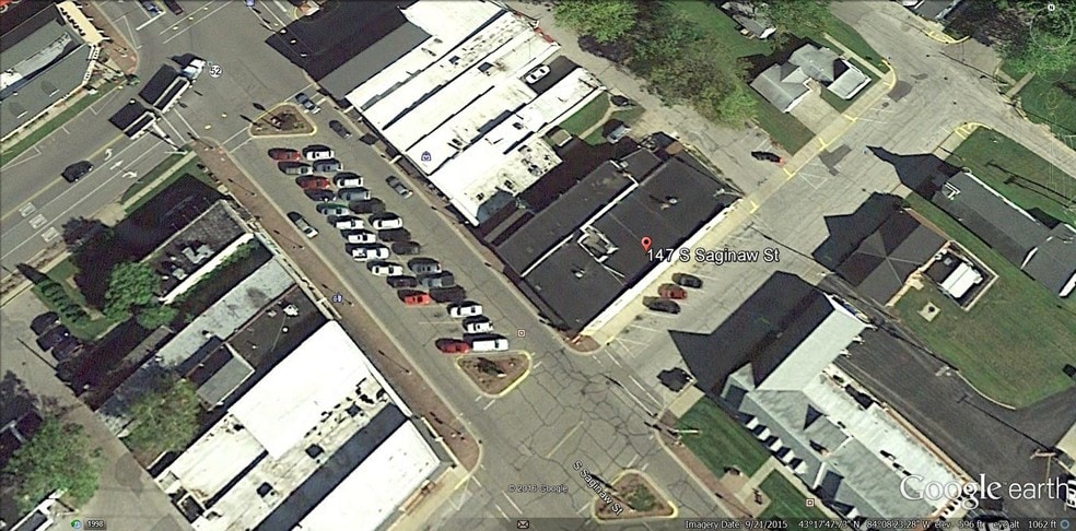 147 S Saginaw St, Saint Charles, MI for sale - Building Photo - Image 2 of 2