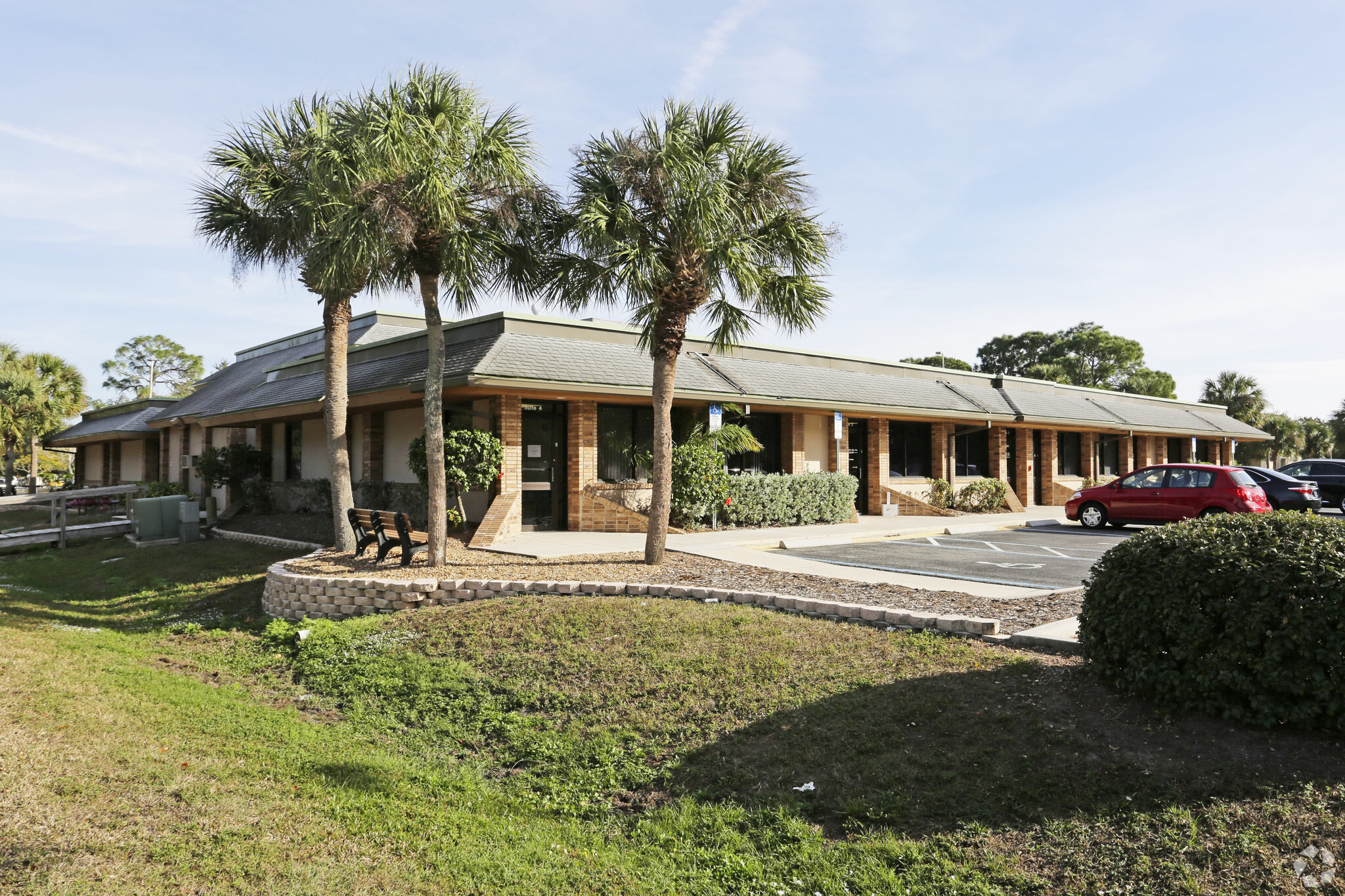 779 Medical Dr, Englewood, FL for sale Building Photo- Image 1 of 1