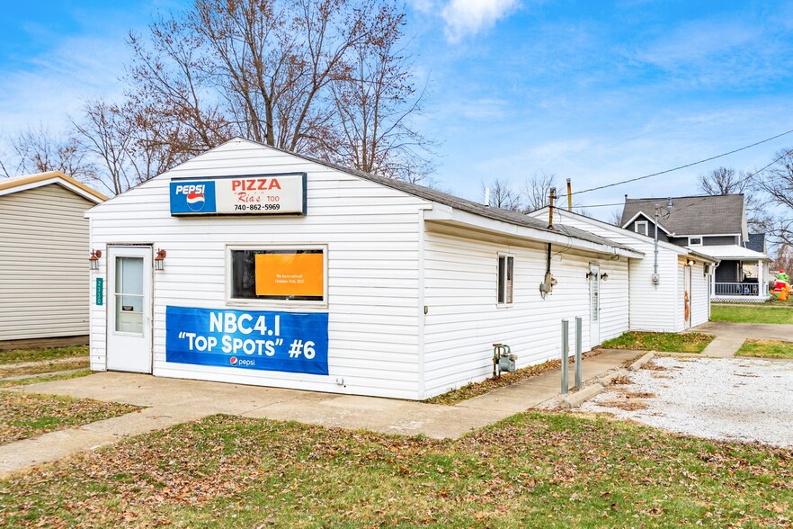 2330 E Main St, Lancaster, OH for sale - Building Photo - Image 1 of 17